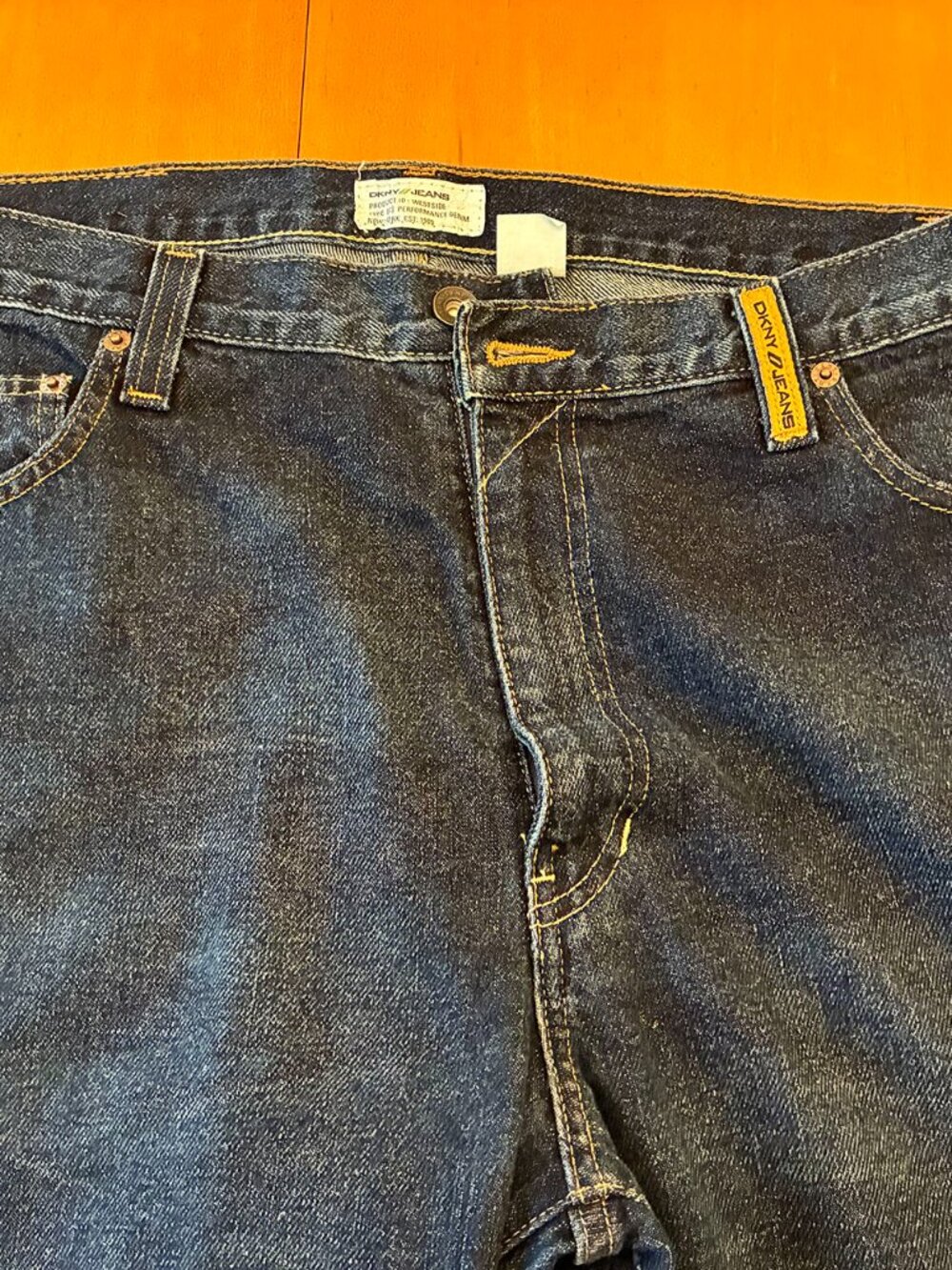 DKNY Mens Blue Jeans 36 x 30, 100% Cotton